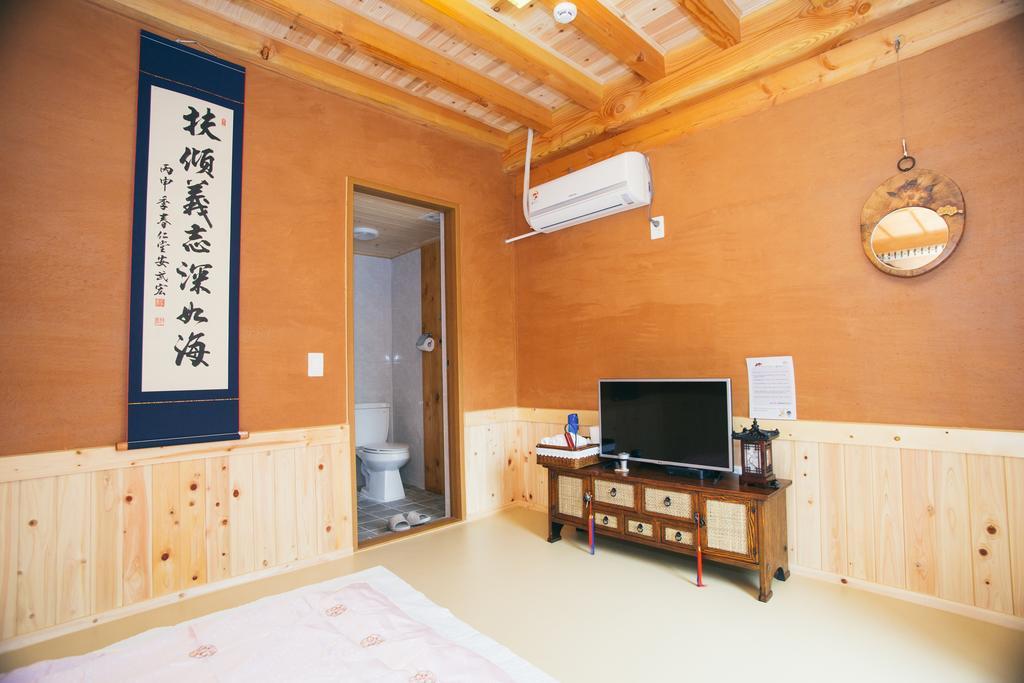 Laon Hanok Gguljam Jeonju Exterior foto